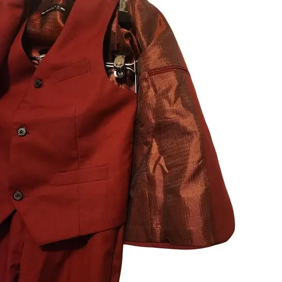 Yuan Lu Slim Fit 3 piece Boys Suit Size 7